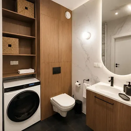 Essentia 405